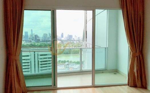 LTH421 – Condo at Millennium Residence FOR SALE 3 Beds 3 Baths 146 SQ.M. nearby Asoke BTS ONLY 28,500,000 THB