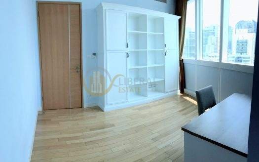 LTH421 – Condo at Millennium Residence FOR SALE 3 Beds 3 Baths 146 SQ.M. nearby Asoke BTS ONLY 28,500,000 THB