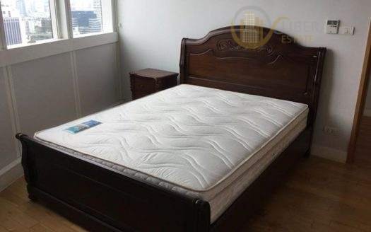 LTH330 – Condo Millennium Residence FOR RENT 3 bedrooms 146 SQ.M. on very high floor nearby Asoke BTS ONLY 90,000 THB / month