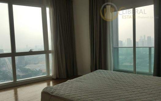 LTH370 – Condo @ Millennium Residence FOR RENT 3 Beds 2 Baths 193 Sq.M. on very high floor ONLY 120,000 THB / Month
