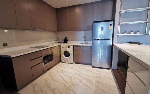 LTH2823 – Rhythm Ekkamai FOR SALE 3 beds 3 baths size 120 Sq.M. Nearby BTS Ekkamai station ONLY 29 MB