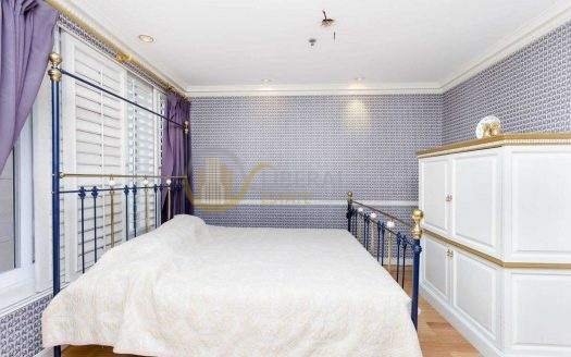 LTH2965 – Langsuan Ville FOR RENT 2 beds 3 baths size 242 Sq.M. Nearby BTS Chit Lom station ONLY 90k / Month