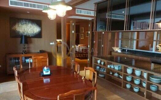 LTH3220 – Baan Sathorn Chaopraya FOR SALE 2 beds 3 baths size 175 Sq.M. Nearly BTS Krung Thon Buri station ONLY 24.12 MB