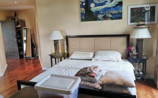 LTH3199 – Penthouse FOR SALE in Phrom Phong area 4 beds 5 baths size 400 Sq.M. Nearby BTS Phrom Phong station ONLY 47 MB