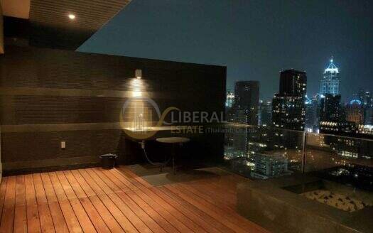 LTH3318 – 185 Rajadamri FOR SALE 2 beds 2 baths size 163.12 Sq.M. Nearby BTS Ratchadamri Station ONLY 65 MB