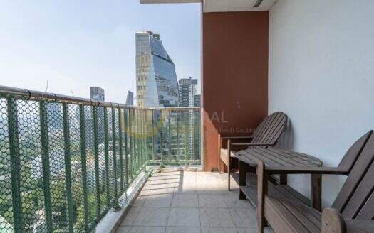 LTH3279 – Condo in Ekkamai FOR RENT 3 beds 132 Sq.M. near BTS Ekkamai ONLY 80k/month
