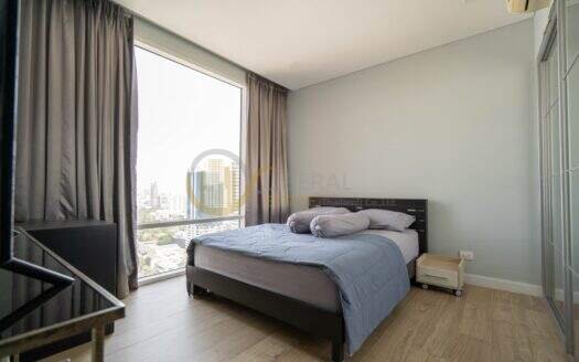 LTH3279 – Condo in Ekkamai FOR RENT 3 beds 132 Sq.M. near BTS Ekkamai ONLY 80k/month