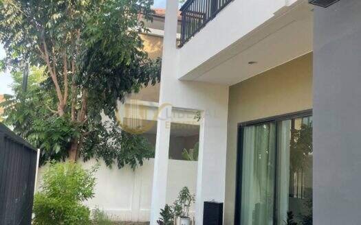 LTH3626 – House FOR SALE in Bang Phli area 3 beds size 200 Sq.M. Nearby BTS Bearing station ONLY 9.9 MB