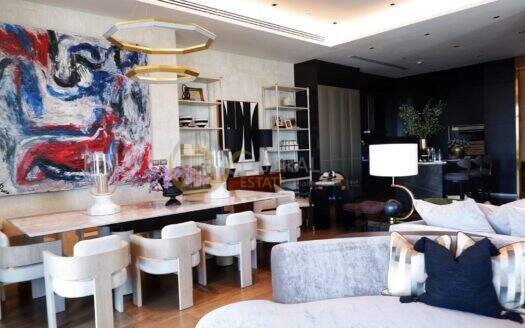 LTH15542- The Diplomat 39 FOR SALE 2 beds 3 baths size 236.65 Sq.M. Nearby BTS Phrom Phong station ONLY 111 MB