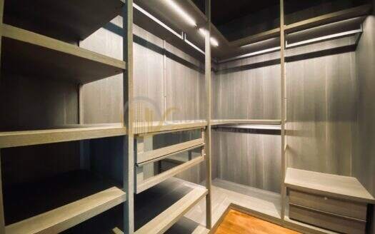 LTH3726 – Sindhorn Tonson FOR SALE 2 beds 3 baths size 107 Sq.M. Nearby MRT Lumpini station ONLY 20.9 MB