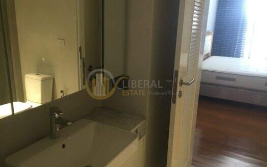 LTH3852 – Penthouse FOR RENT in Thonglor 3 beds 4 baths size 194 Sq.M. Nearby BTS Thonglor station ONLY 120k/Month