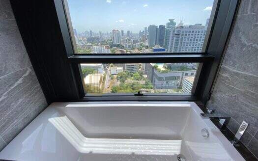 LTH4016 – The Esse Sukhumvit 36 FOR RENT 2 beds 2 baths size 72.34 Sq.M. Nearby BTS Thonglor station ONLY 85k/Month