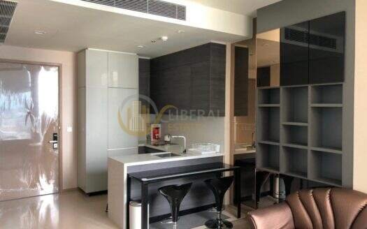 LTH4024 – The ESSE Asoke FOR SALE 1 bed 1 bath size 47 Sq.M. Nearby MRT Sukhumvit station ONLY 10.3 MB
