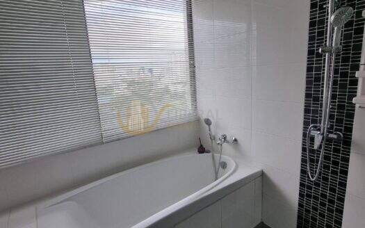 LTH3906 – Prime Mansion One FOR RENT 3 beds 4 baths size 248 Sq.M. Nearby MRT Phetchaburi station ONLY 80k/Month