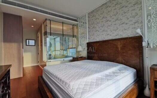 LTH4152 – 185 Rajadamri FOR RENT 2 beds 2 baths size 108 Sq.M. Nearby BTS Ratchadamri Station ONLY 100k/Month