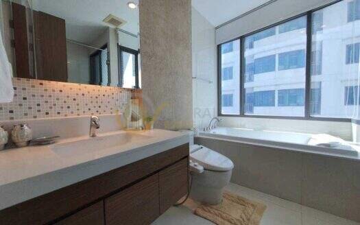 LTH4354 – Discount 10% special price at Bright Sukhumvit 24 FOR RENT 1 bed 1 bath size 70 Sq.M. Nearby BTS Phrom Phong station ONLY 45k/Month