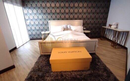 LTH4294 – Wittayu Complex FOR SALE 2 beds 2 baths size 129.41 Sq.M. Nearby BTS Phloen Chit station ONLY 13.6 MB