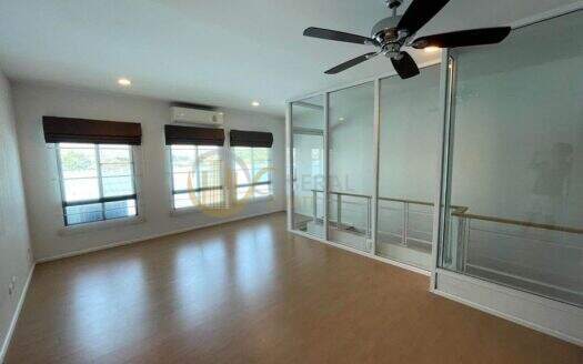 LTH4404 – Townhouse FOR SALE in Samut Prakarn 4 beds 3 Baths size 165 Sq.M Near MRT Phetkasem 48 Station ONLY 6.7 MB