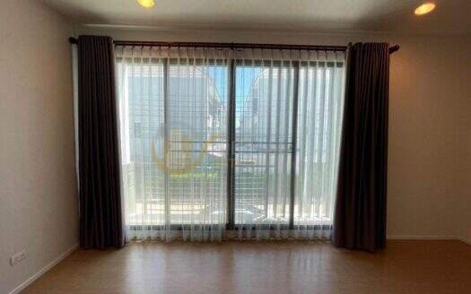 LTH4404 – Townhouse FOR SALE in Samut Prakarn 4 beds 3 Baths size 165 Sq.M Near MRT Phetkasem 48 Station ONLY 6.7 MB