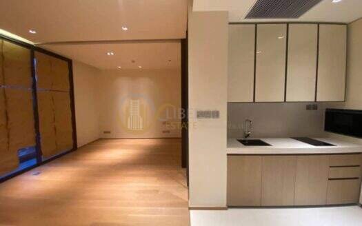 LTH4390 – BEATNIQ Sukhumvit 32 FOR SALE 1 bed 1 bath size 43.42 Sq.M. Nearby BTS Thonglor station ONLY 12.5 MB