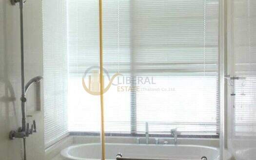 LTH4643 – The Emporio Place FOR SALE 2 beds 3 baths size 107.62 Sq.M. Nearby BTS Phrom Phong station ONLY 19.8 MB