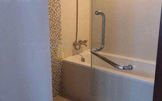 LTH4658 – The Rajdamri FOR RENT 2 beds 2 baths size 112.5 Sq.M. Nearby BTS Ratchadamri station ONLY 55k/Month