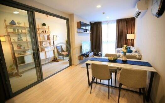 LTH4945 – Taka Haus Ekamai 12 FOR SALE 2 beds 2 baths size 67.5 Sq.M. Nearby BTS Ekkamai station ONLY 13.5 MB