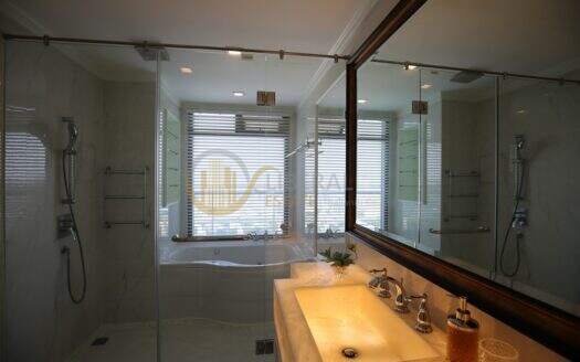 LTH4861 – Star View FOR RENT 3 beds 3 baths size 160 Sq.M. Nearby BTS Surasak Station ONLY 130k/Month