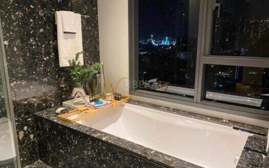 LTH4910 – BEATNIQ Sukhumvit 32 FOR RENT 2 beds 2 baths size 83.06 Sq.M. Nearby BTS Thonglor station ONLY 100k/Month