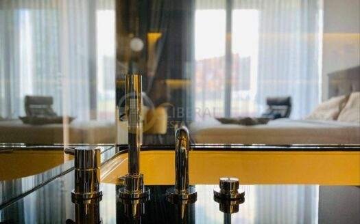 LTH5118 – Saladaeng One FOR SALE 1 bed 1 bath size 57 Sq.M. Nearby MRT Lumphini station ONLY 20.5 MB