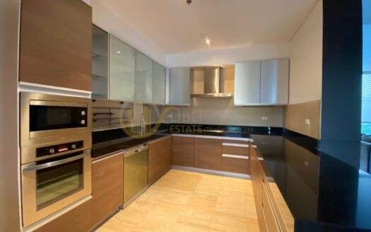 LTH5127 – Domus FOR RENT 3 beds 3 baths size 250 Sq.M. Nearby BTS Asoke station ONLY 170k/Month