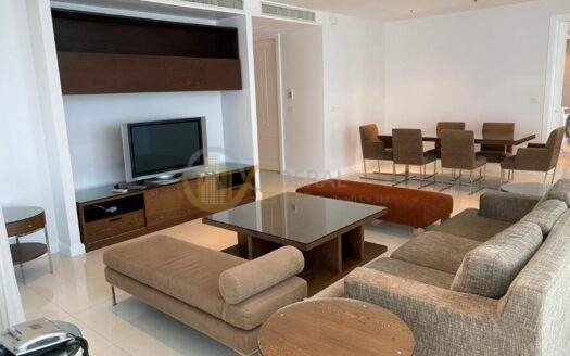 LTH5129 – Athenee Residence FOR RENT 3 beds 3 baths size 189 Sq.M. Nearby BTS Phloen Chit station ONLY 125k/Month