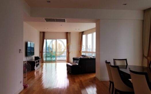 LTH5046 – Millennium Residence FOR RENT 3 beds 3 baths Size 193 Sq.M. nearby BTS Asoke Station ONLY 100k/Month