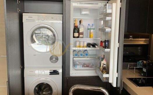 LTH5116 – Saladaeng One FOR SALE 1 bed 1 bath size 56.7 Sq.M. Nearby MRT Lumphini station ONLY 20.8 MB