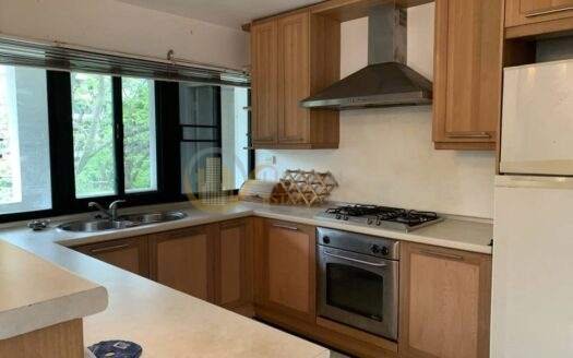 LTH5168 – Townhouse FOR RENT in Phrom Phong 3 beds 3 baths 195 Sq.M. nearby BTS Phrom Phong Station ONLY 60k/Month