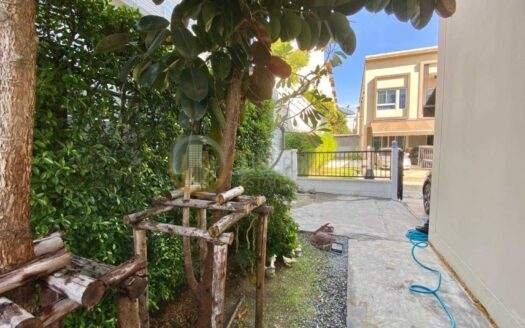 LTH5195 – Townhouse FOR SALE in Bang Na area 3 beds 2 baths size 32.5 Sq.Waq. Nearby BTS Udomsuk station ONLY 4.7 MB