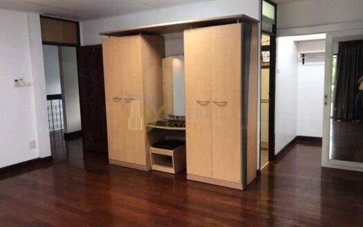 LTH5291 – Single House FOR RENT in Punnawithi 3 beds 3 bath size 143 Sq.W. Nearby BTS Punnawithi station ONLY 60k/Month