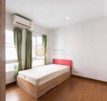 LTH5207 – Townhouse FOR SALE in Sathorn 3 beds 3 baths Size 200 Sq.M. nearby BTS Surasak Station ONLY 15 MB