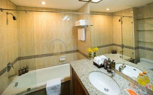 LTH5425 – Service Apartment FOR RENT in Silom 1 bed 1 bath size 115 Sq.M. Nearby MRT Silom station ONLY 58k/Month