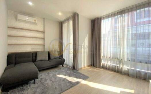 LTHC5335 – Townhome FOR RENT in Ekkamai 3 beds 4 baths size 200 Sq.M. Nearby ฺBTS Ekkamai station ONLY 65k/Month