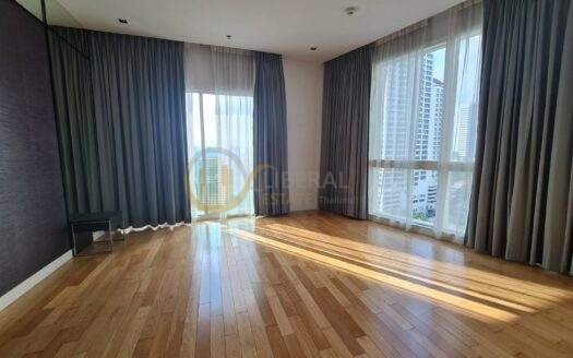 LTH5338 – Millennium Residence FOR RENT 3 beds 3 baths Size 193 Sq.M. nearby BTS Asoke Station ONLY 130k/Month