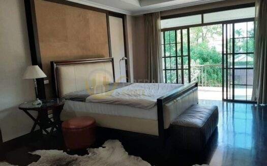 LTHC5354 – House FOR RENT in Pattanakarn 4 beds 5 baths size 400 Sq.M. Nearby ARL Huamak station ONLY 150k/Month