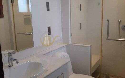 LTHC5354 – House FOR RENT in Pattanakarn 4 beds 5 baths size 400 Sq.M. Nearby ARL Huamak station ONLY 150k/Month