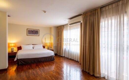 LTH5419 – Service Apartment FOR RENT in Silom 2 beds 2 baths size 130 Sq.M. Nearby MRT Silom station ONLY 70k/Month