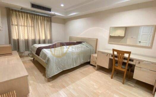 LTH5572 – Royal Castle FOR SALE 3 beds 2 baths size 140 Sq.M. Nearby BTS Phrom Phong station ONLY 15 MB