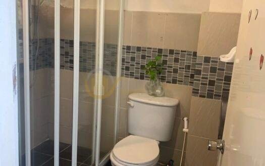 LTH5472 – Commercial Building FOR SALE 3 beds 3 baths size 190 Sq.M. Nearby BTS Royal Thai Naval Academy Station station ONLY 5.5 MB