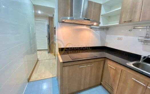 LTH5572 – Royal Castle FOR SALE 3 beds 2 baths size 140 Sq.M. Nearby BTS Phrom Phong station ONLY 15 MB