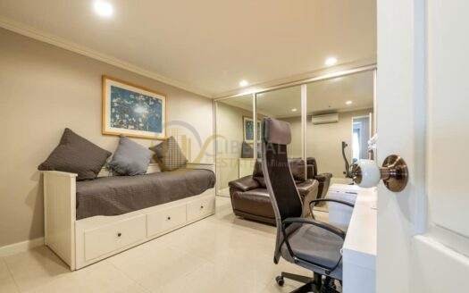 LTH5449 – La Vie En Rose Place FOR SALE 3 bedrooms 3 bathrooms size 197 Sq.M. near BTS Thonglor Station ONLY 23.9 MB