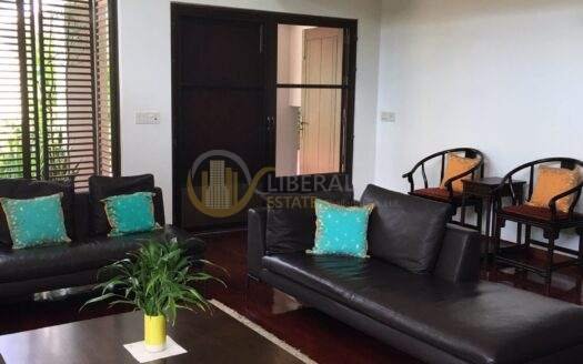 LTHC5452 – Single House with Private Swimming Pool FOR RENT in Phetchaburi Rd 4 beds Size 900 Sq.M. nearby MRT Phetchaburi Station ONLY 180k/Month