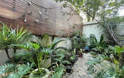 LTHC5544 – Townhome FOR SALE in Pattanakarn 3 beds 3 baths size 178 Sq.M. Nearby ARL Huamark station ONLY 11.5 MB